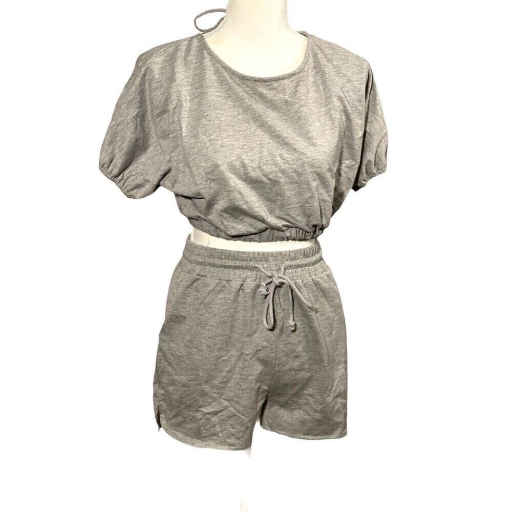 HYFVE Heather Gray 2 PC Short Set Small